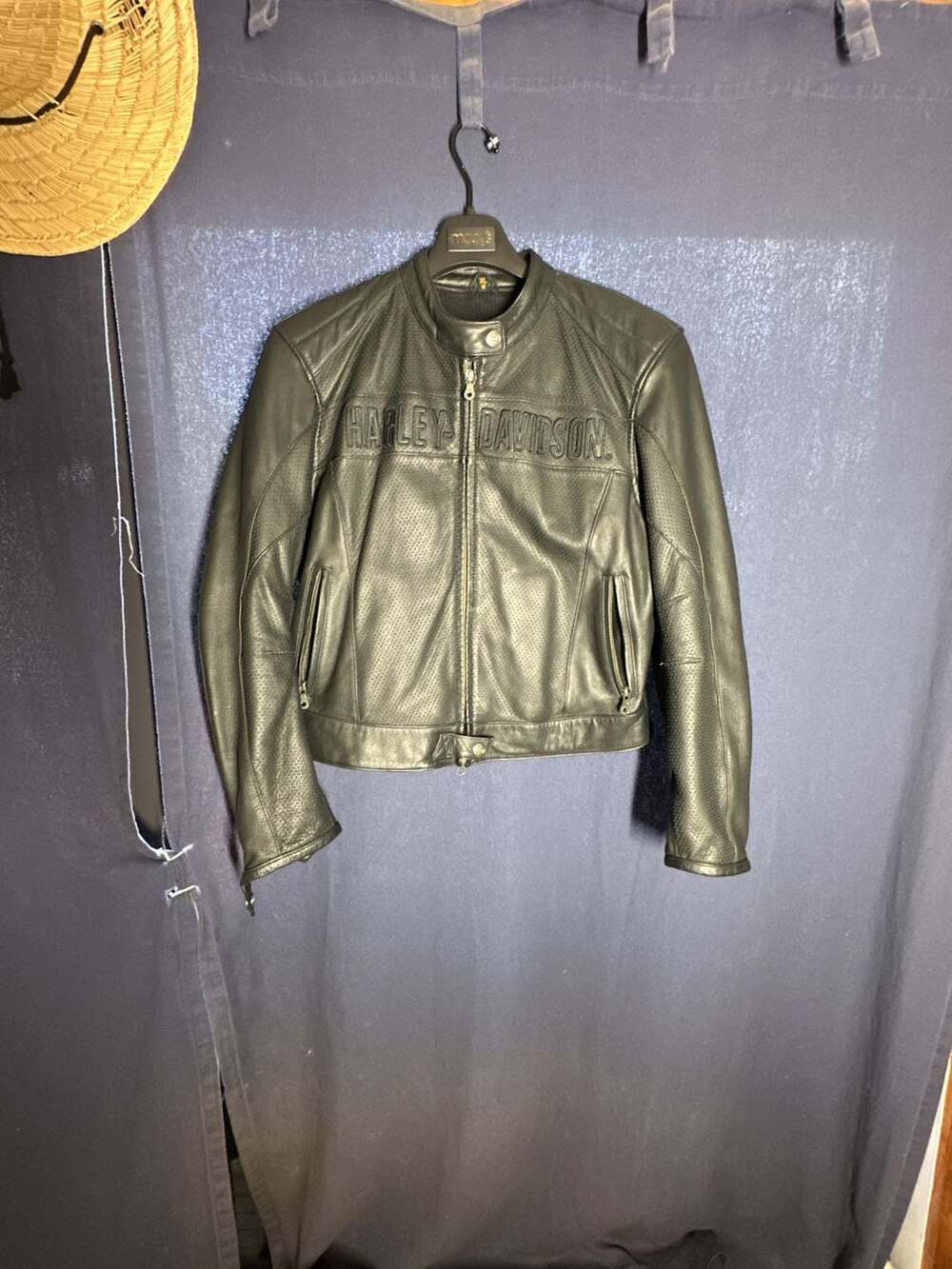 Harley Davidson Leather Motorcycle Jacket Size XL W Black Perforated